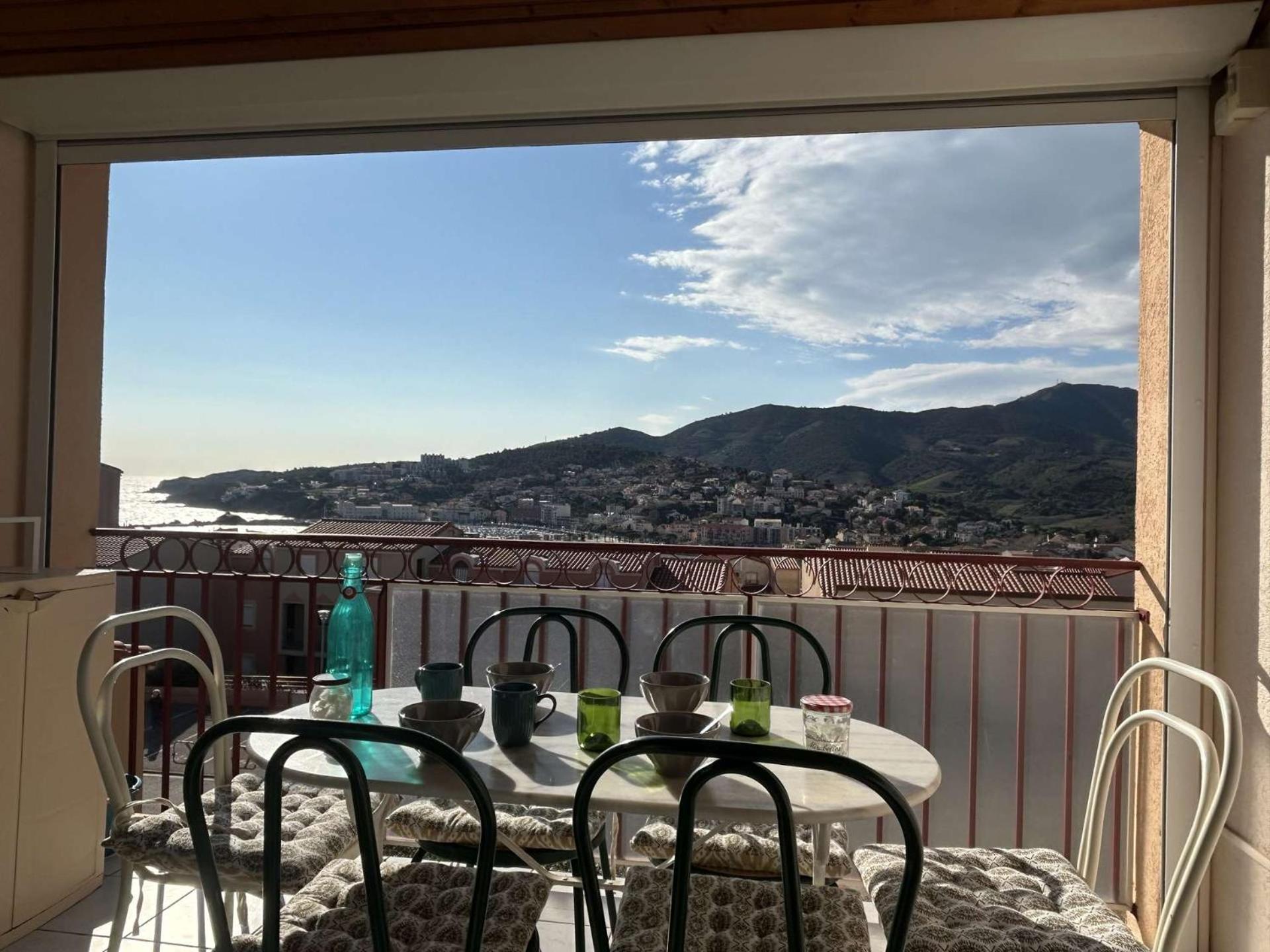 2 Pieces 4 Couchages Sur Bn090-f23 Banyuls-sur-Mer